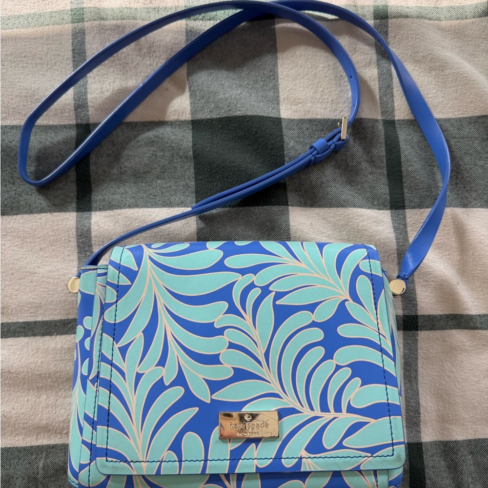 Kate Spade Blue and White Leaf Pattern Crossbody Bag